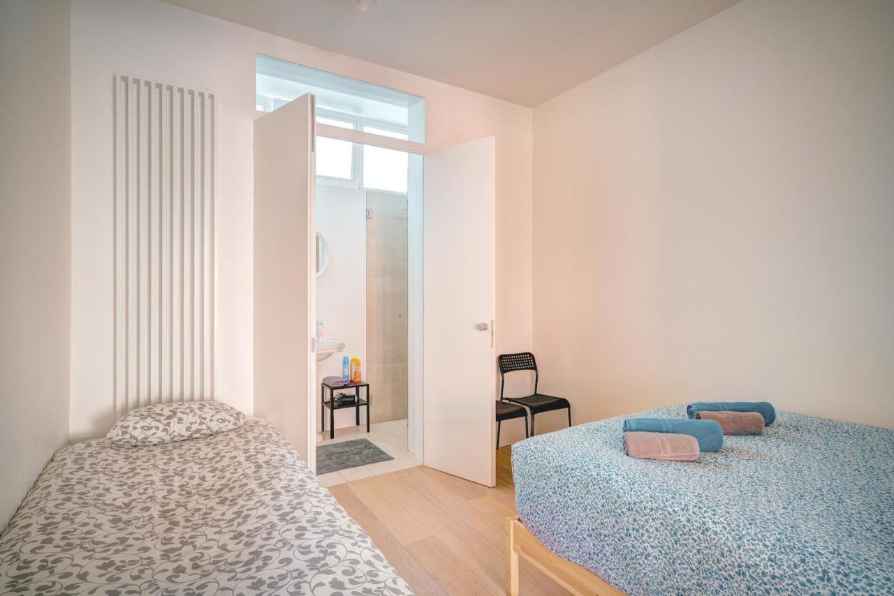 The Bright Stone Lodge. Heart Of Antwerp Antuérpia Exterior foto